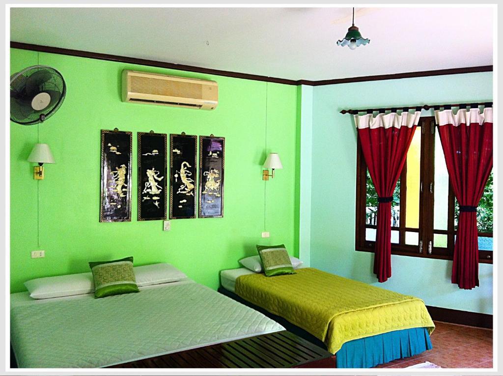The Emerald Bungalows Resort Krabi Room photo